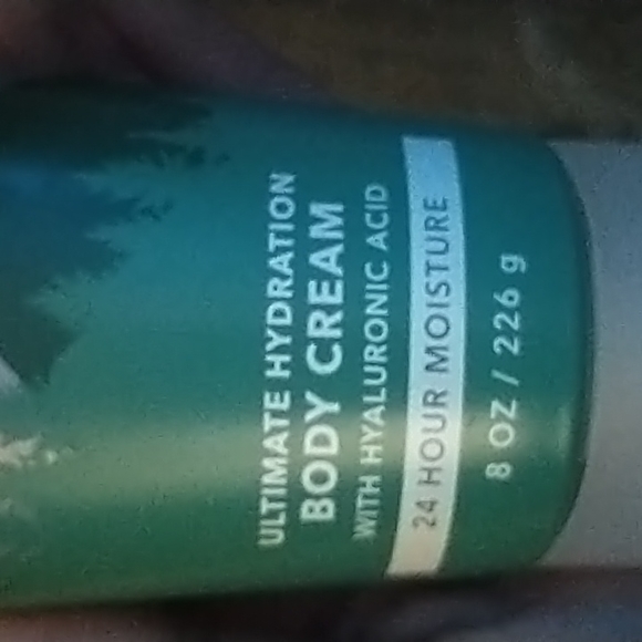 Brand new bath and bodyworks 2p set Body lotion and body spray - Picture 4 of 7